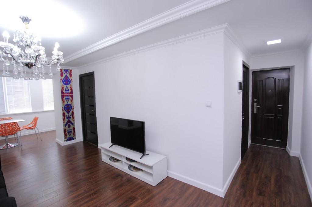 Overlooking Registan Square Luxury 2 Bedrooms Apartment サマルカンド エクステリア 写真